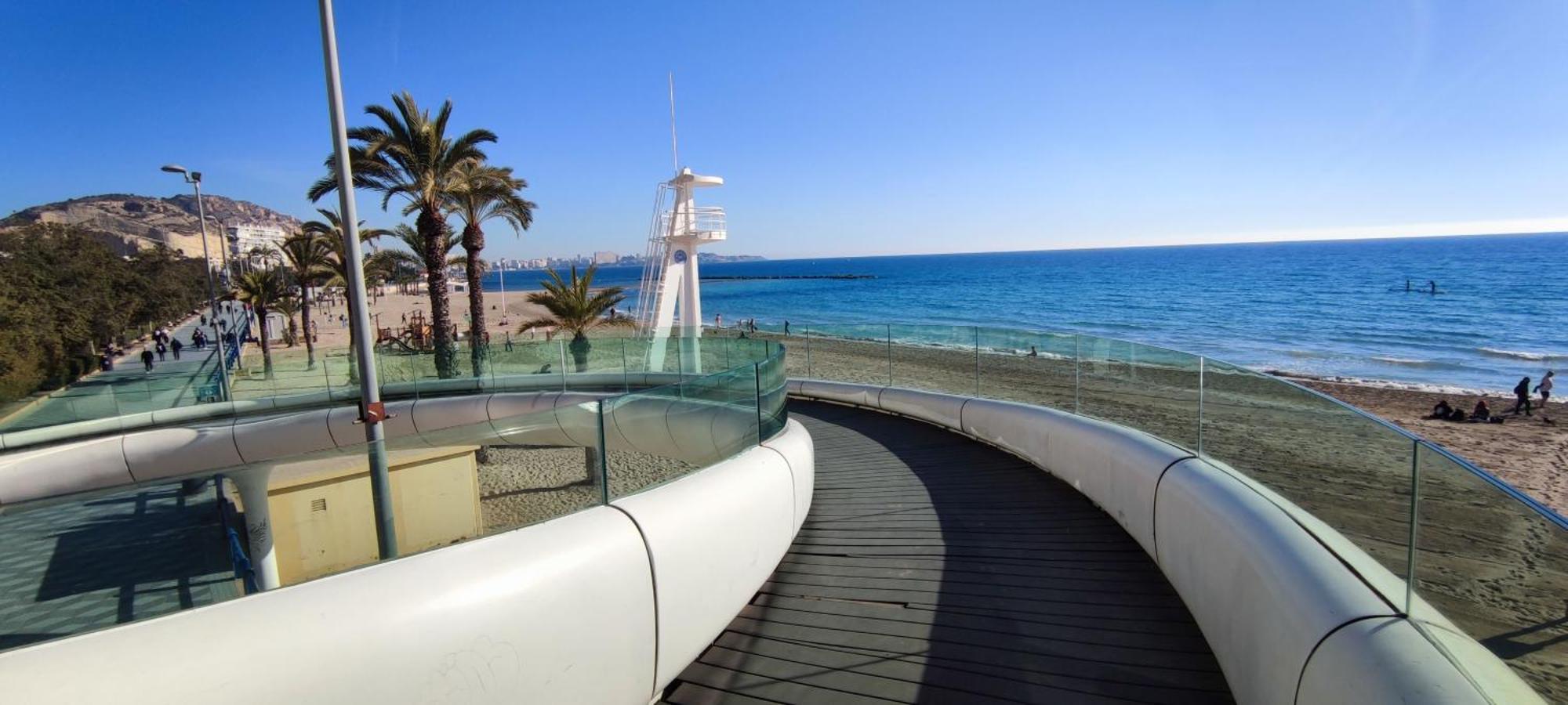 Alicante Beach And Center Екстериор снимка